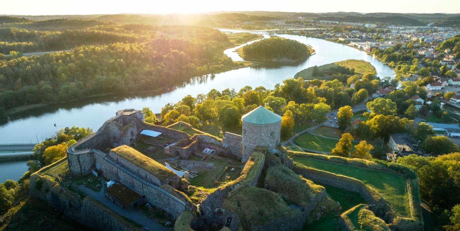 Bohus fästning samt förgreningen av älven i Göta och Nordre älv